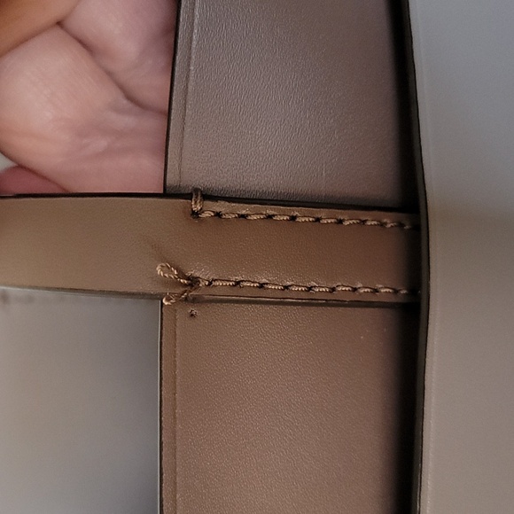 Kate Spade New York Magnolia Street medium double pocket tote - Picture 15 of 16